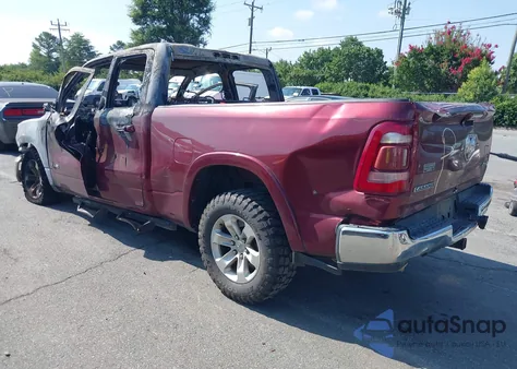 2019 Ram 1500 Laramie 4X4 6'4 Box z USA, uszkodzony, nr VIN 1C6SRFDT5KN845834